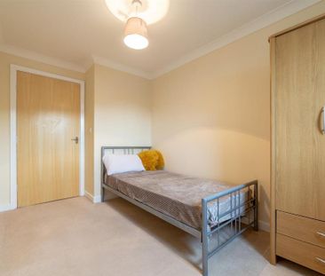 2 bedroom apartment to rent - Photo 6