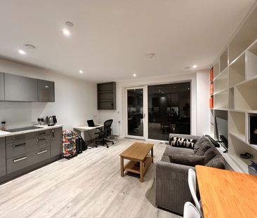 1 Bed Flat, Thomas Road, E14 - Photo 3