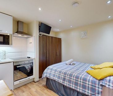 Studio to rent - Photo 3