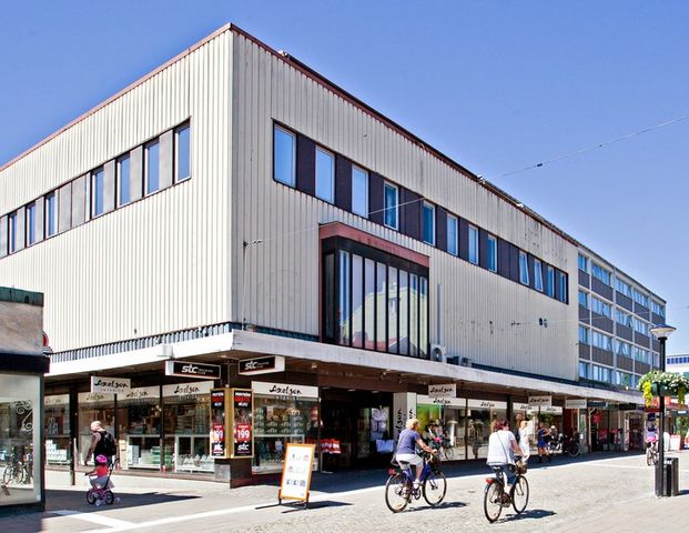 Västra Gatan 73 - Foto 1