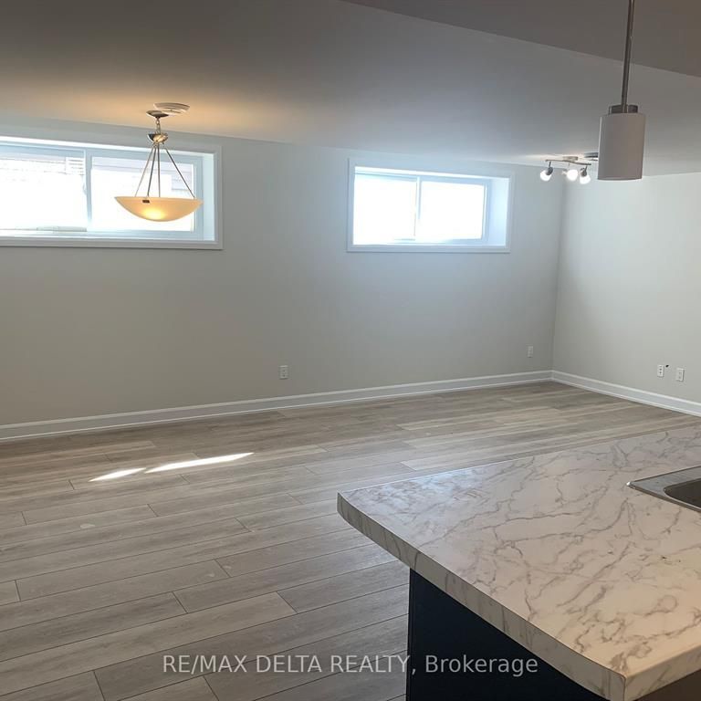 For Lease - 928 Chablis Crescent Unit# A, Russell, Ontario - Photo 1