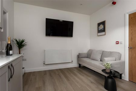 1 bedroom semi-detached house to rent - Photo 2