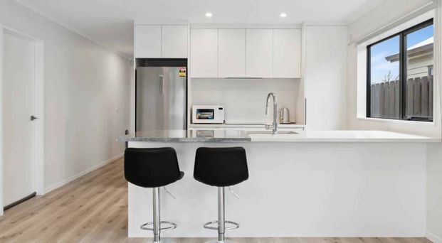 Modern Family Home in the Heart of Lakeside – 8 Panewaka Street, Te Kauwhata - Photo 1