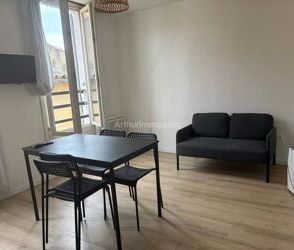 Location Appartement 2 pièces 35 m2 à Aubagne - Photo 3