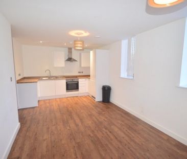 2 Bedroom Apartment To Let - Photo 4