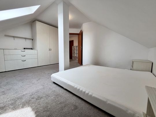 Apartament de 4 camere cu parcare subterana in Andrei Muresanu - Photo 1