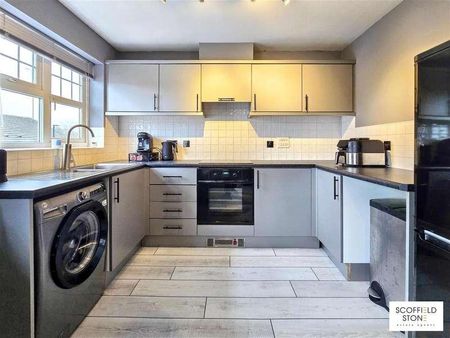 York Close, Rugeley, WS15 - Photo 4