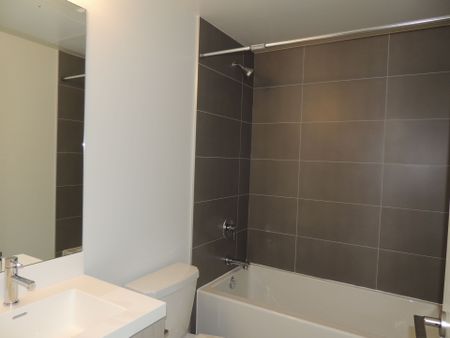 For Lease - 8 Widmer Street Unit# 3307, Toronto, Ontario - Photo 2