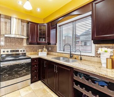 For Lease - UPPER - 10 Palmolive Street, Brampton, Ontario - Photo 1