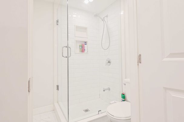 For Lease - 28 Sylwood Crescent, Vaughan, Ontario - Photo 1