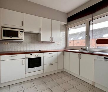 Ruim 3 slaapkamer appartement in centrum Brasschaat - Foto 4