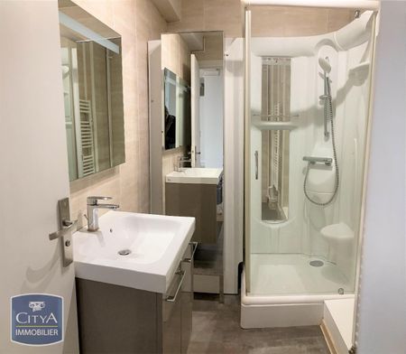 Location Appartement 3 pièces 73m² ARRAS 62000 - Photo 4