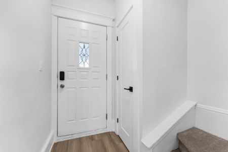 For Lease - 5 GILCHRIST Avenue, Tunneys Pasture and Ottawa West, Ontario - Photo 2