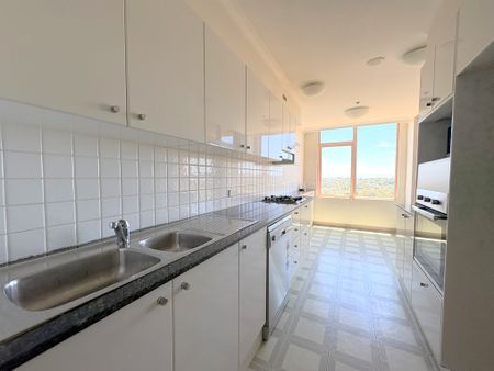 902/81 Grafton Street, Bondi Junction NSW 2022 - Apartment For Rent | Domain - Photo 4