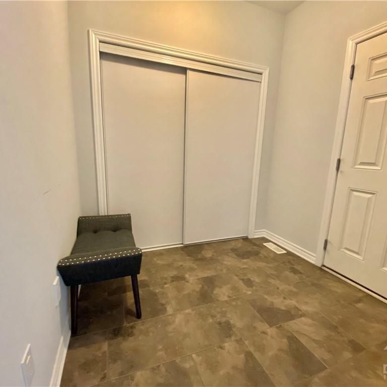 For Lease - 924 WHIMBREL Way, Barrhaven, Ontario - Photo 1