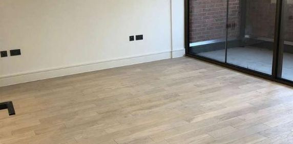 Flat, Colts Village Apartments, Barking Road, London, E6 - Photo 2