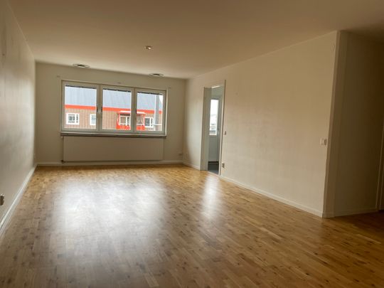 Hantverkaregatan 17 - Photo 1