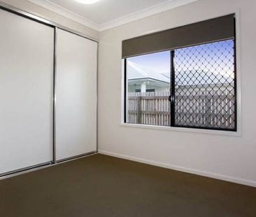 6 Roosevelt Loop, Mount Louisa QLD 4814 - House For Rent | Domain - Photo 3