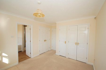 3 bedroom terraced house to rent - Photo 3