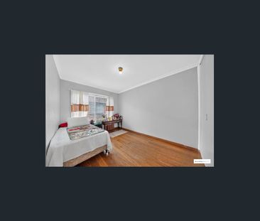 CONVENIENT & LOW-MAINTENANCE LIVING IN THE HEART OF ALBION - Photo 4