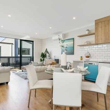 Townhouse 3 bedroom Mangere East - Photo 1