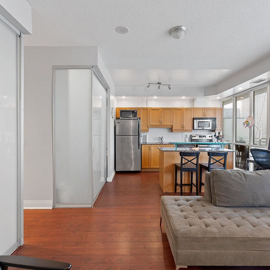 For Lease - 220 Victoria Street Unit# 1606, Toronto, Ontario - Photo 1