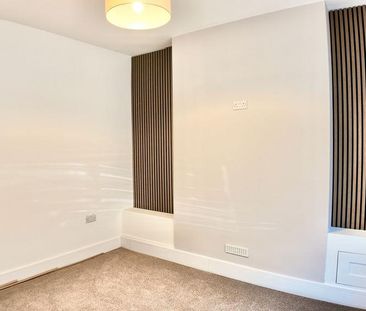 3 bedroom terraced house to rent - Photo 6