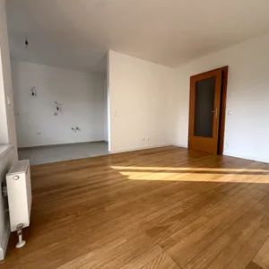 Erstbezug nach Sanierung: 1-Zimmer-Wohnung mit Balkon und neuer Küche - Foto 3