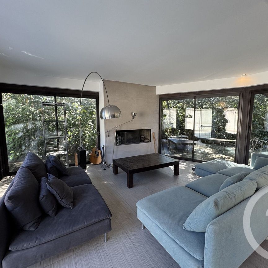 Location Maison 5 pièces 158m² MARSEILLE 12ème - Photo 1