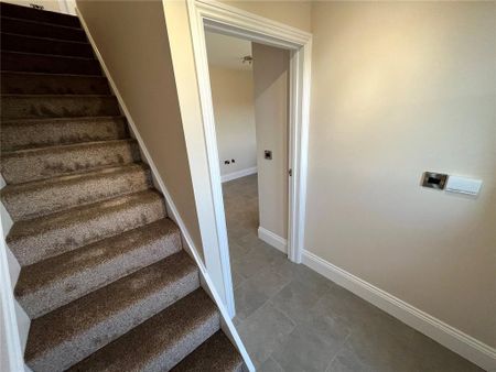 2 bedroom terraced house to rent - Photo 3