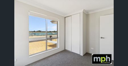 Modern & Connected Community - Photo 5