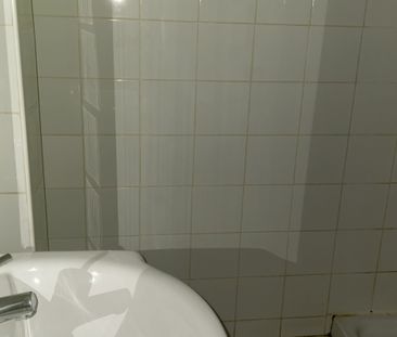 À LOUER - APPARTEMENT T3 Pont-Saint-Esprit - Photo 4