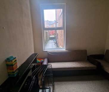 3 Bed Terraced House, Shenstone Road, B16 - Photo 4