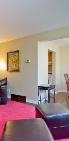 Townhouse in North Vancouver, BC - Photo 1