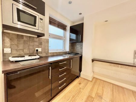 Studio to rent - Photo 5