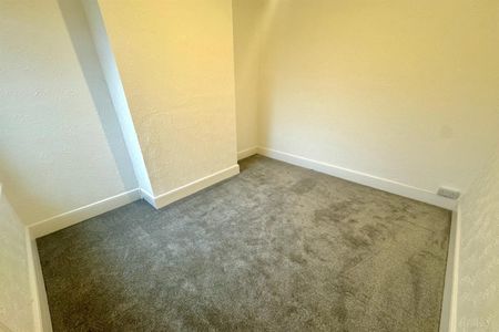 Kingsley Road, SO15 - Photo 2