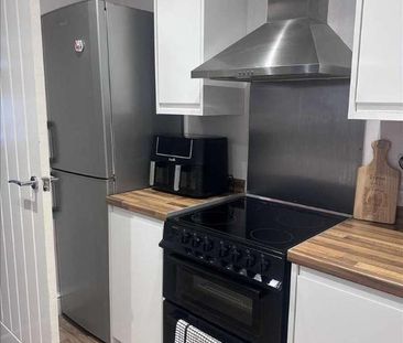 Park Street, Penrhiwceiber, CF45 - Photo 3