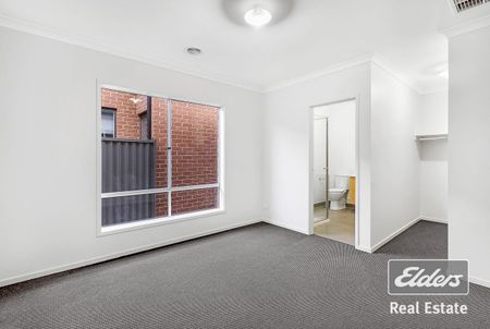 Perfect Family Home! - Photo 3