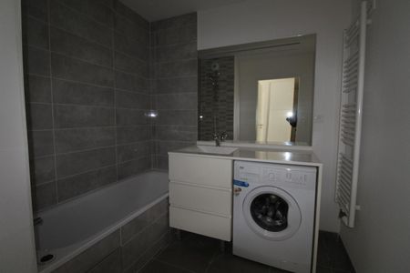 Location Appartement 3 pièces 63m² TOULOUSE 31200 - Photo 4