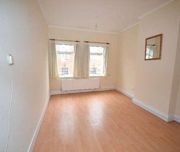 Station Road, Harpenden, AL5 - Photo 2