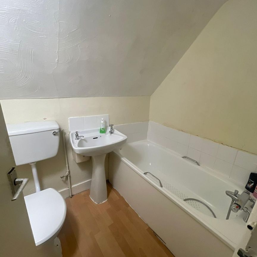 Colville Villas Room 5 - Photo 1