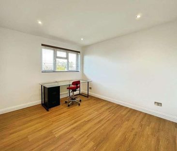 Dropmore Road, Burnham, SL1 - Photo 1