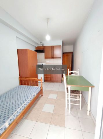 Studio/Γκαρσονιέρα για ενοικίαση Ρωμαϊκή Αγορά - Βενιζέλου - Ιστορικό Κέντρο (Κέντρο Θεσσαλονίκης) - Φωτογραφία 4