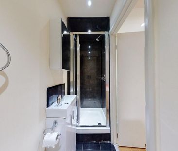 Studio to rent - Photo 6