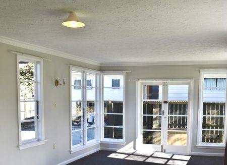 Looking for Warm and Sunny - Photo 4