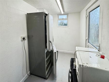 3 bedroom house to rent Grundisburgh Road, Woodbridge, Suffolk, IP12 - Photo 2