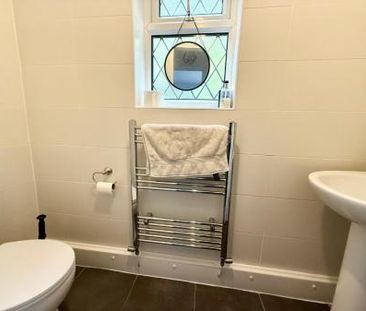 Church Street, Silverdale, ST5 - Photo 3