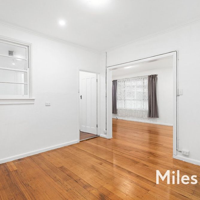 349 Waterdale Road, Bellfield - Photo 1
