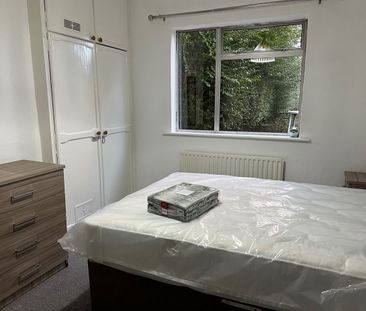 Room in a Shared House, Muirfield, W3 - Photo 5