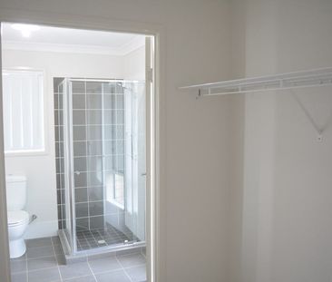 1/3 Macrossan Street, Cranley QLD 4350 - Apartment For Rent | Domain - Photo 1